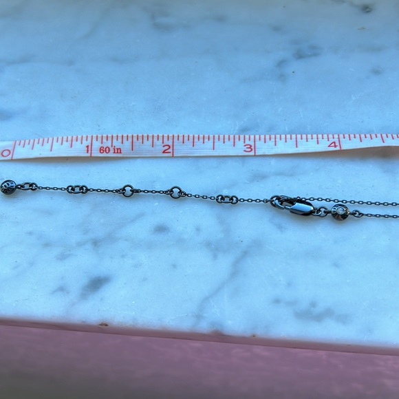 HENRI BENDEL NWOT LUXE PAVE IRIS GUNMETAL PENDANT NECKLACE - Picture 5 of 13